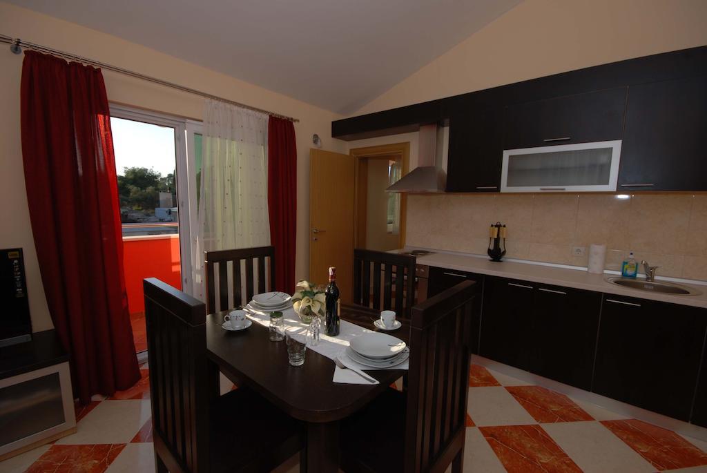 Apartments Stepic Trogir Cameră foto