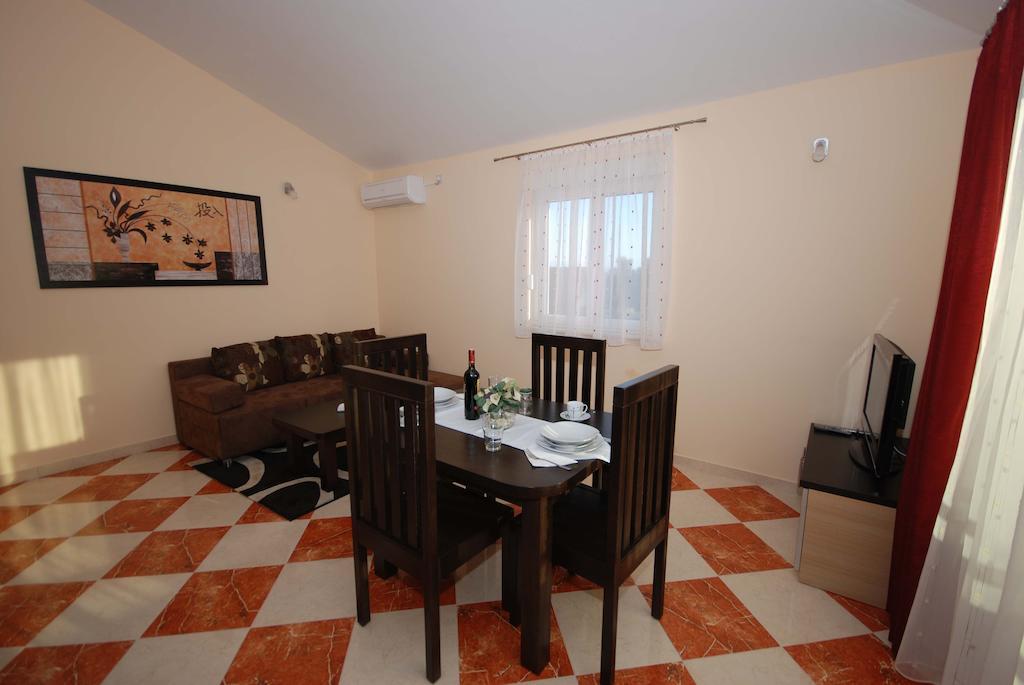 Apartments Stepic Trogir Cameră foto