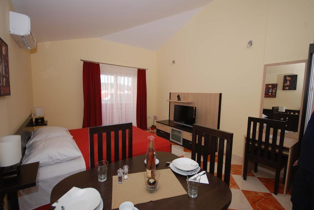 Apartments Stepic Trogir Cameră foto